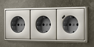 SCHUKO® Steckdosen mit USB bei Elektro-Ballin GmbH & Co. KG in Gotha