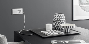 JUNG SCHUKO® Steckdosen mit USB-Anschlüssen bei Elektro-Ballin GmbH & Co. KG in Gotha