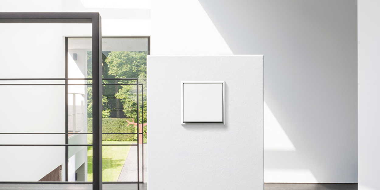 JUNG Schalterprogramme bei Elektro-Ballin GmbH & Co. KG in Gotha